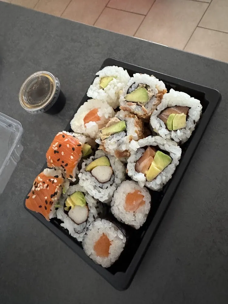 Sushi Saumon